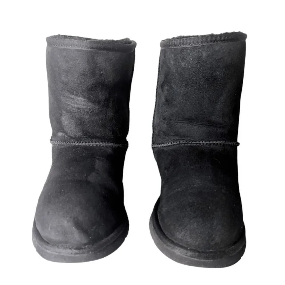 UGG Classic Short 
